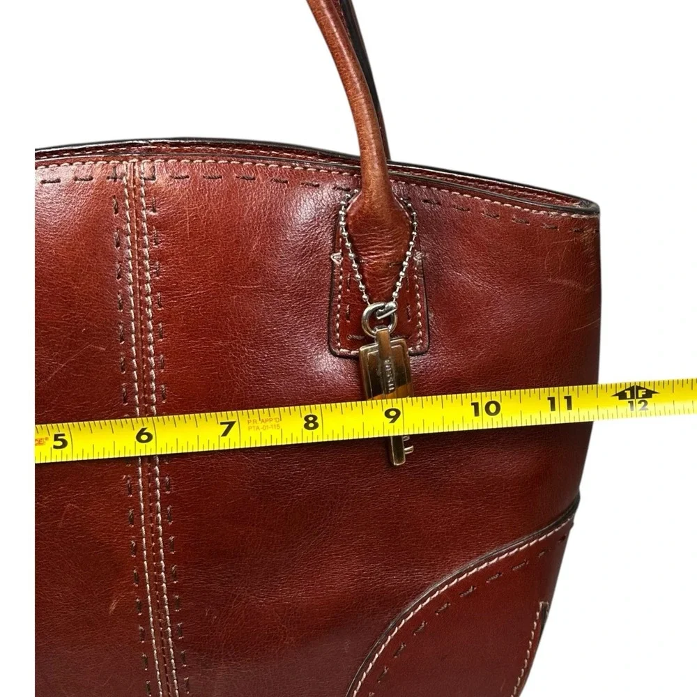Vintage Fossil Cognac Leather Satchel Double Handle Bag Classic Y2K Key Charm - Picture 9 of 15